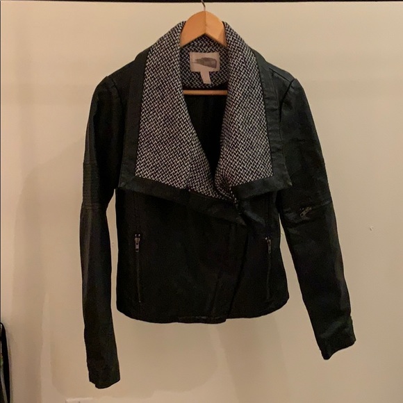 Black Leather Jacket - Picture 1 of 4